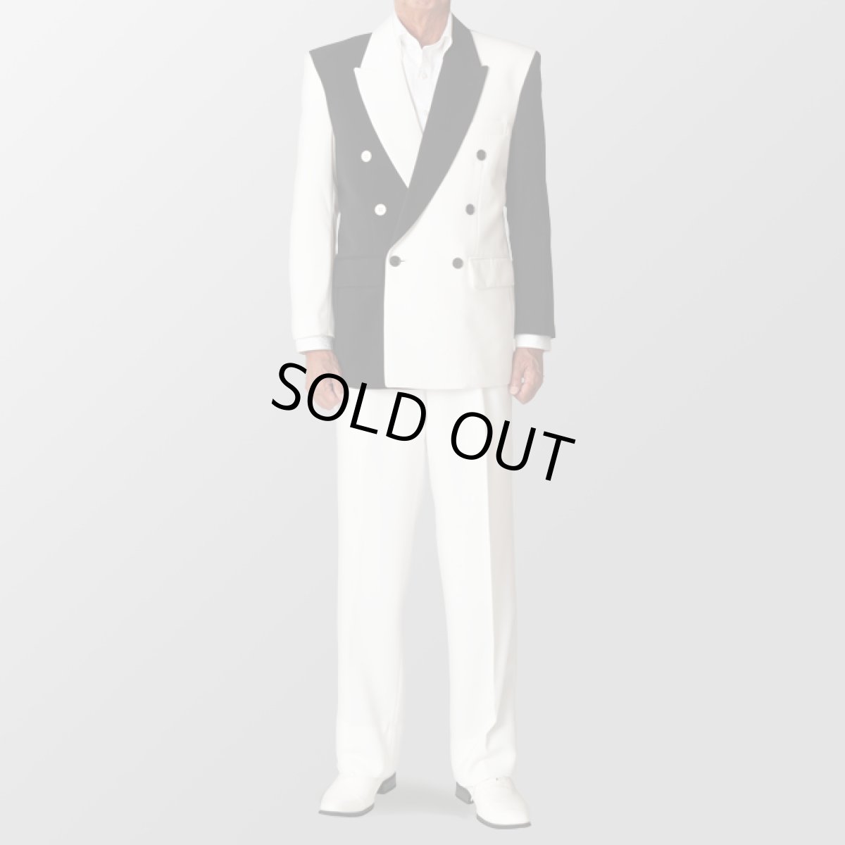 ステージ衣装 カラオケ衣装 セットアップ例 ホワイトXブラック 白X黒 スーツ