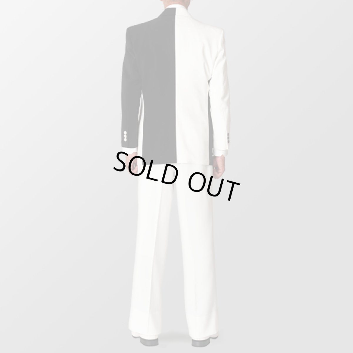 セットアップ例 ホワイトXブラック 白X黒 スーツ