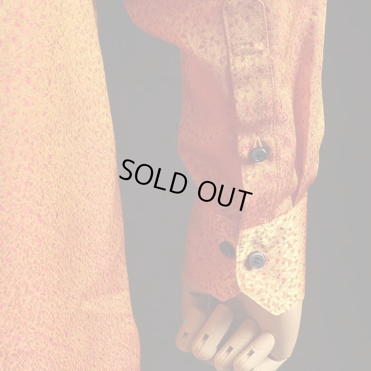 袖ボタン オレンジ