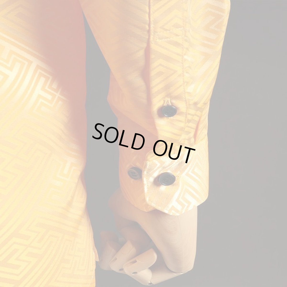 袖ボタン イエロー 黄色